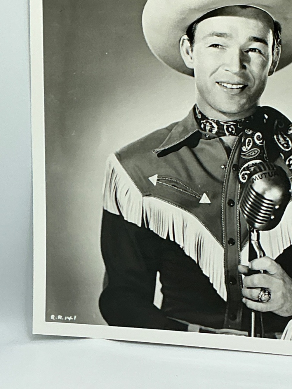 Roy Rogers Glossy Photo 8x10 Singing Cowboy Mutual Microphone Western - Picture 5 of 6